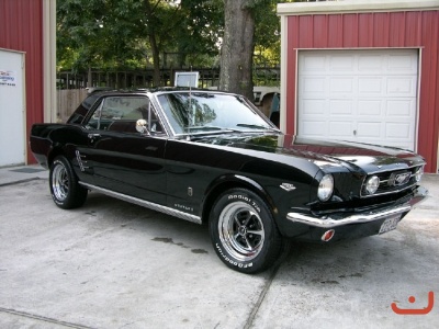1966 Mustang Coupe_3