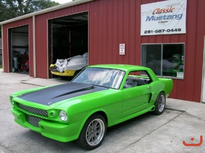 1966 Mustang Coupe_13